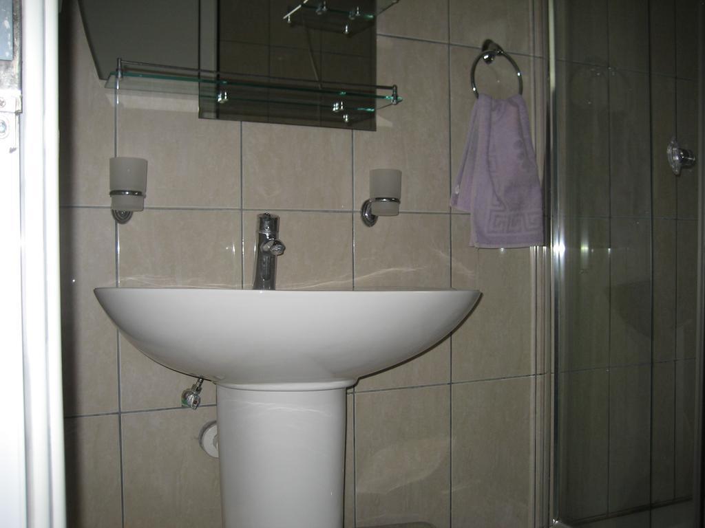 Guest House Vila Mimoza Улцинь Экстерьер фото