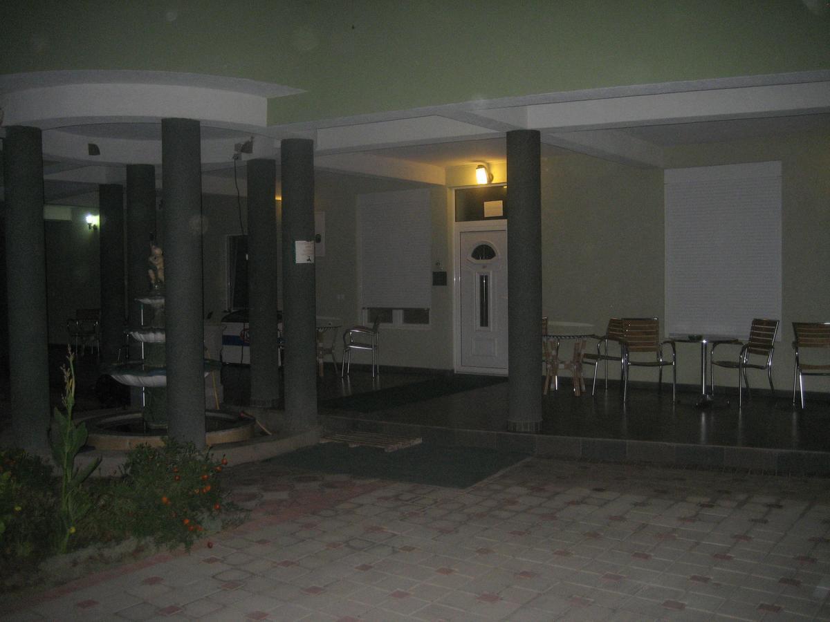 Guest House Vila Mimoza Улцинь Экстерьер фото