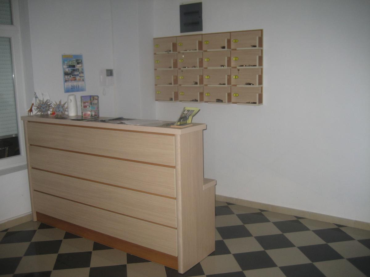 Guest House Vila Mimoza Улцинь Экстерьер фото