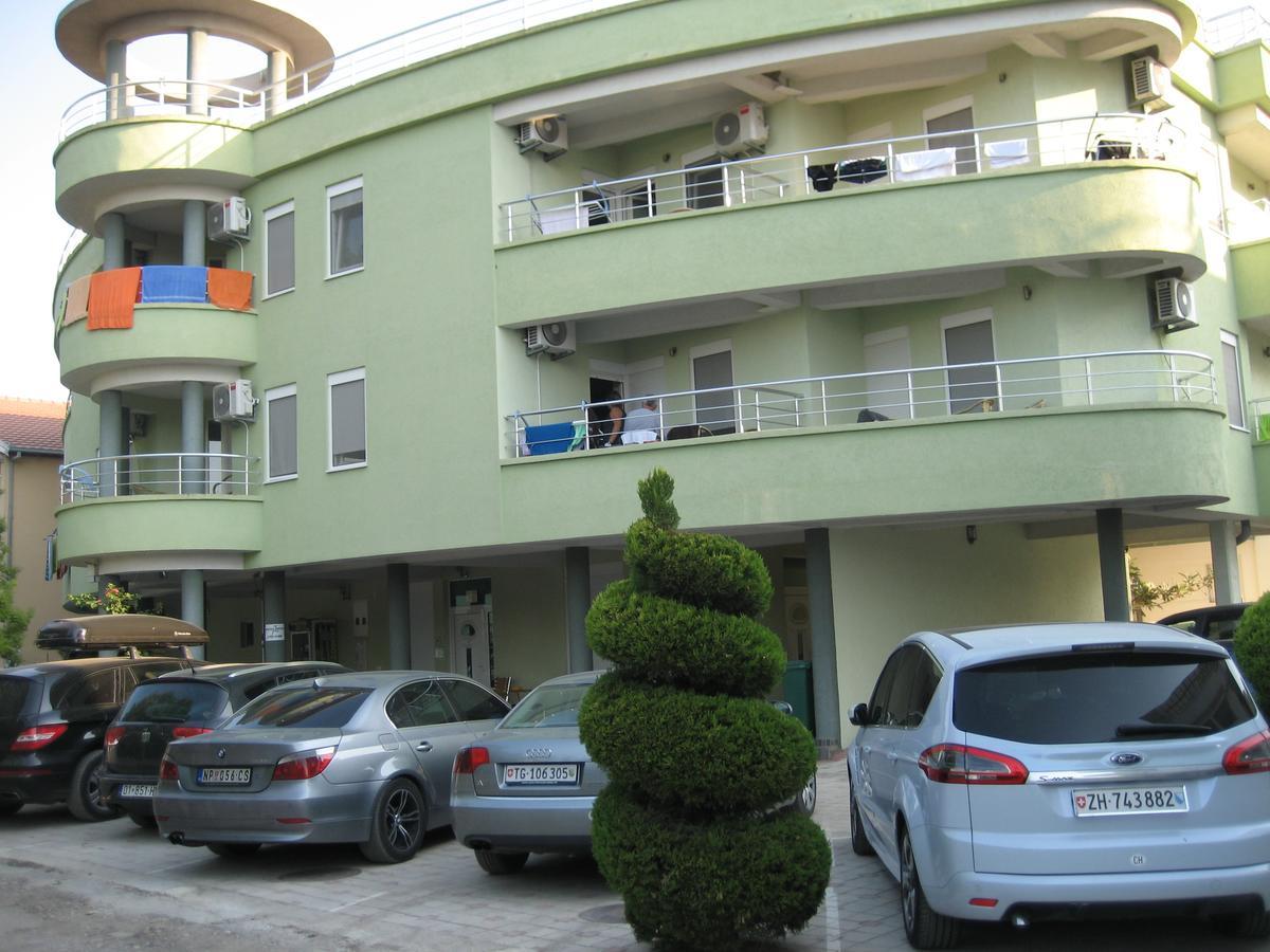 Guest House Vila Mimoza Улцинь Экстерьер фото